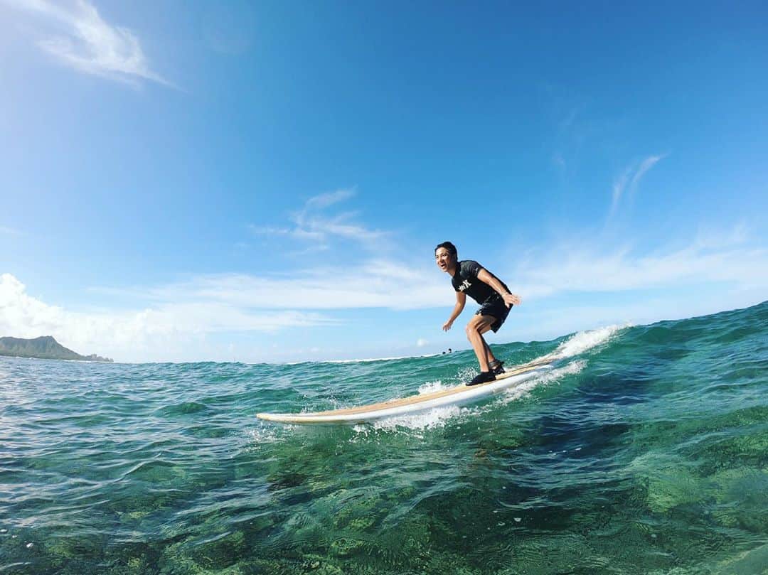 久永輝明さんのインスタグラム写真 - (久永輝明Instagram)「1年ぶりのサーフィン🏄‍♂️✨ 最高でした🤩 #surf #surfing #terusurf」7月31日 9時22分 - teruakifukuoji