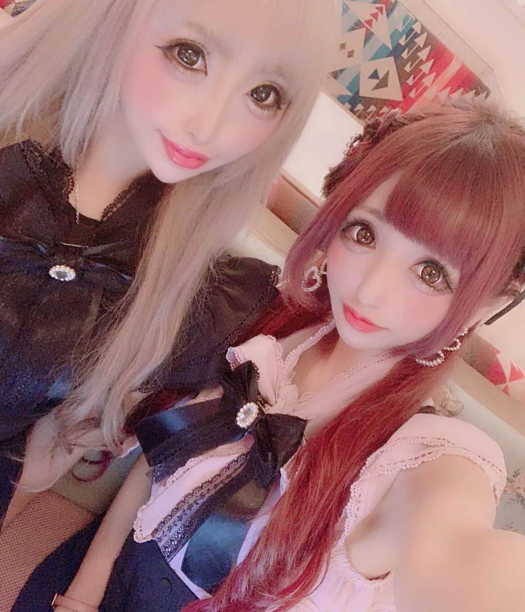 桜咲姫奈さんのインスタグラム写真 - (桜咲姫奈Instagram)「MA＊RS(@marsofficialjapan )のトップスとスカートにプリメロのヘアクリップ🎀偶然ともちゃんと色違い着てた🍓✩°｡⋆♡*° ･ ･ #marscoordinate #お洒落さんと繋がりたい #お洒落好きな人と繋がりたい #お洒落好き#今日のコーデ #秋コーデ #マーズコーデ #プリメロ #楽チンコーデ #プチプラコーデ #リンクコーデ #みんなで作るコーデ集 #自分磨き#109#Tokyo style#kawaii#fashionista #好きな物着たい」7月31日 9時25分 - himena_ousaki