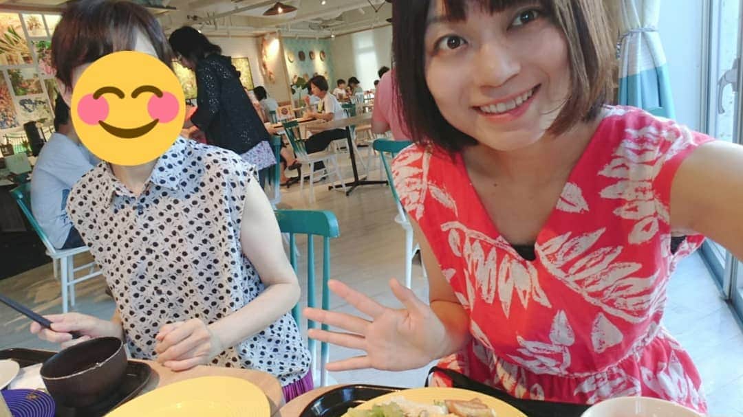 桜花さんのインスタグラム写真 - (桜花Instagram)「おはヨーグルト！！🐱🍀 朝ごはん食べました🍀  本日もナイスな１日にいたしましょ✨  #おはようございます #おはヨーグルト  #morning #okinawa」7月31日 10時01分 - mountainohka