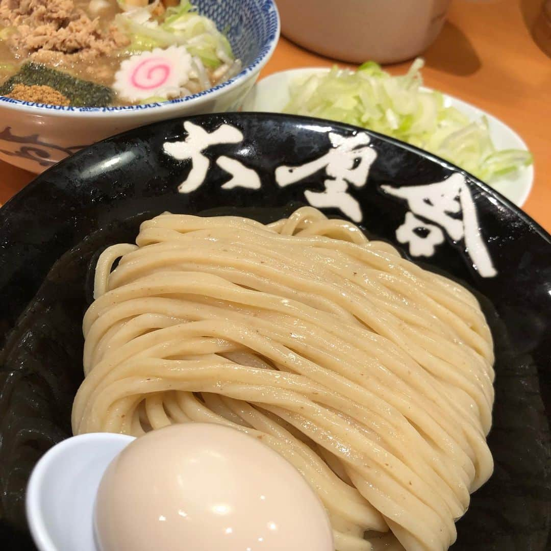 中谷一馬さんのインスタグラム写真 - (中谷一馬Instagram)「#東京駅 #六厘舎 たまたま空いてて久しぶりに食べた☺️ 昔、大崎あたりでイカツイ大将がやってる時は凄く好きだったなぁ😊 #立憲民主党 #衆議院議員 #中谷一馬 #訪れたラーメン店1000軒以上 #心の友はダイエットの敵 #ダイエットは明日から」7月31日 1時10分 - kazuma_nakatani