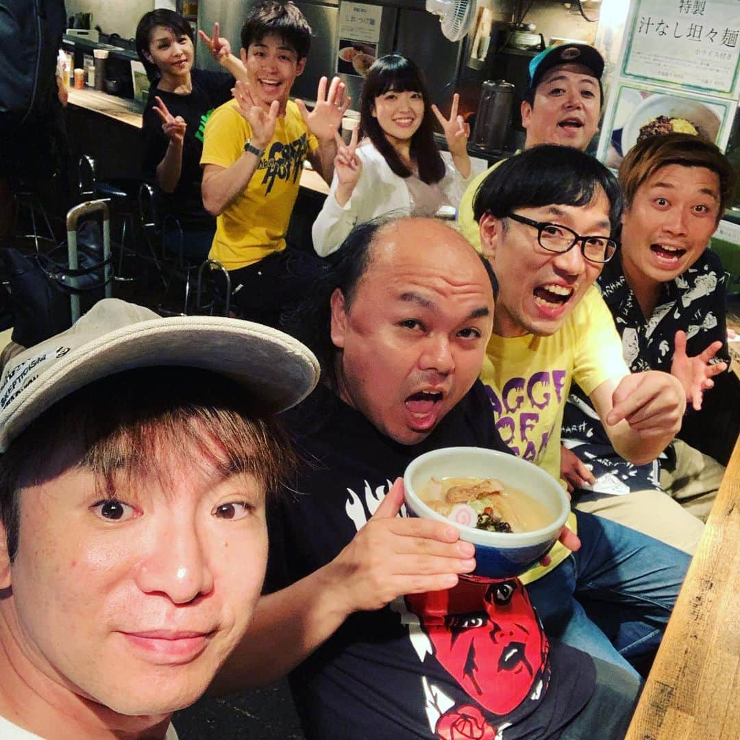 濱口優さんのインスタグラム写真 - (濱口優Instagram)「#damではじけろ表参道グランドカラオケ大宴会  #Live終わり #山頭火 #ラーメン」7月31日 1時32分 - hamaguchi_masaru