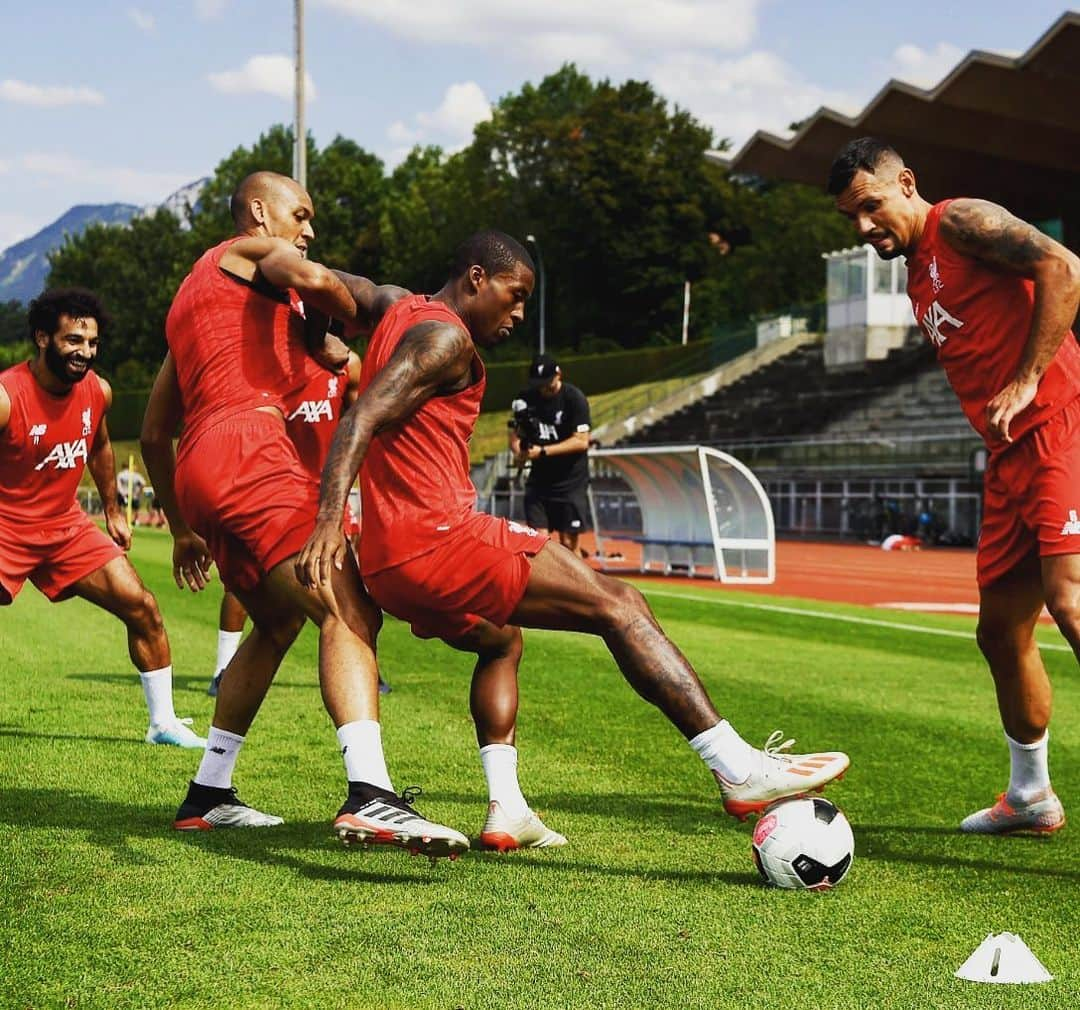 リヴァプールFCさんのインスタグラム写真 - (リヴァプールFCInstagram)「💪🆚💪 #LFC #LiverpoolFC #Liverpool #LFCPreSeason #Wijnaldum #Fabinho」7月31日 1時32分 - liverpoolfc