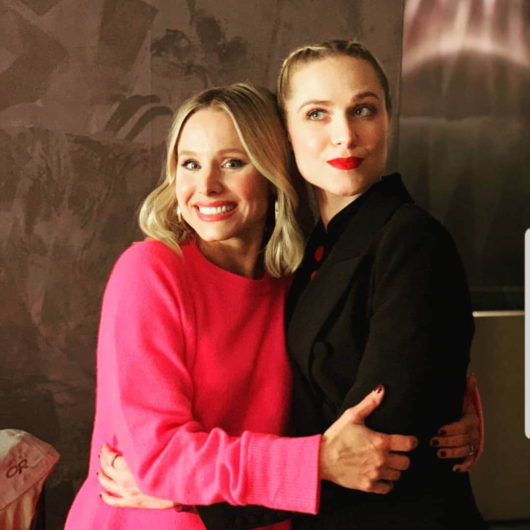 クリスティン・ベルさんのインスタグラム写真 - (クリスティン・ベルInstagram)「I'm just gonna leave this here. ❤❤@evanrachelwood❤❤」7月31日 1時35分 - kristenanniebell