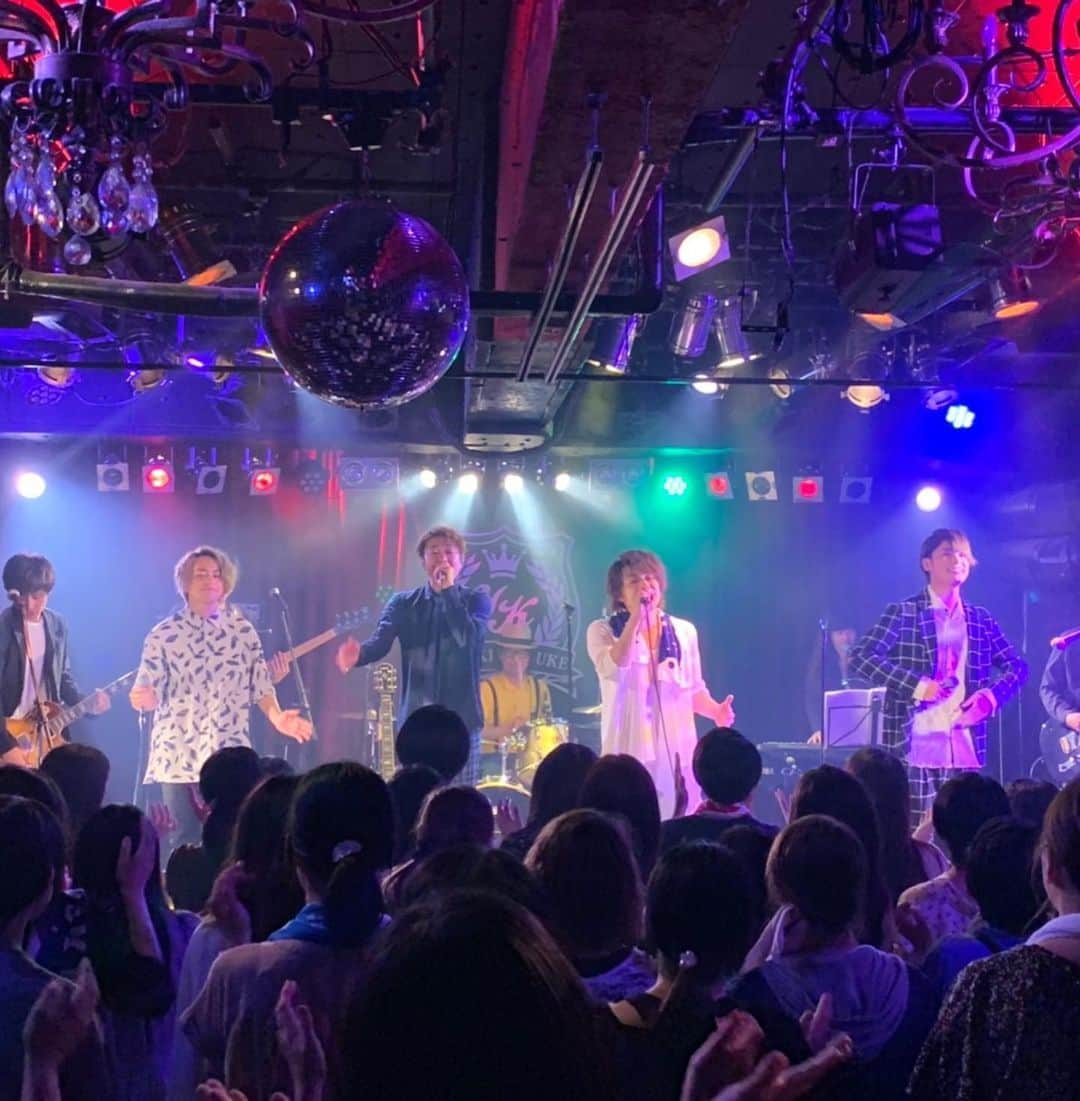 イズミカワソラのインスタグラム：「そして、20日27日と2週間続けてヨースケコースケライブでした♪ ・ ・ 20日はイデタクこと Takuya Ide、そして銀河団から木原瑠衣くん。 ・ ・ 27日は、舞台「SORAは青い」より八島 諒さんと若菜太喜さんをお迎えして！ ・ ・ 最近の演奏曲のべ楽曲すごいな (^_^;)」