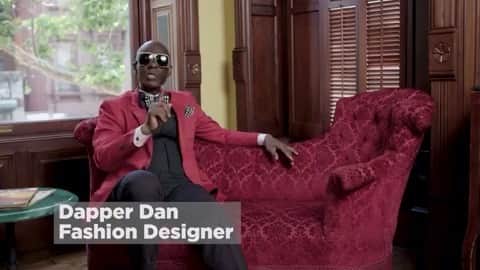 ファンクマスター・フレックスのインスタグラム：「FLEX FEST!!! ITS OFFICIAL!!!@dapperdanharlem will be doing a book signing!!!!@flexfestofficial !!!! @randomhouse will be on sight!!! DAPPER DAN : MADE IN HARLEM CAN BE PURCHASED AT FLEX FEST!!! AUGUST17TH!!! NEW YORK EXPO CENTER!!! TICKETS - INFLEXWETRUST.COM」