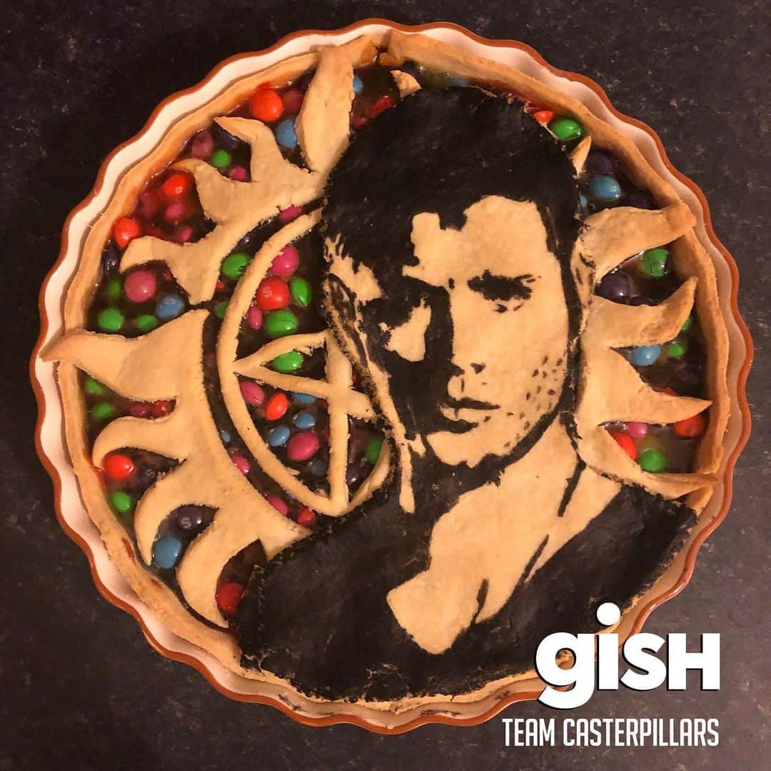 ミーシャ・コリンズさんのインスタグラム写真 - (ミーシャ・コリンズInstagram)「I hate to say it, but @jensenackles is turning into a crusty old man these days. #GISH」7月31日 3時05分 - misha