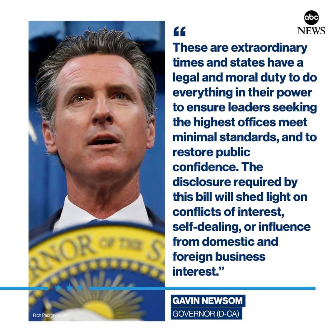 ABC Newsさんのインスタグラム写真 - (ABC NewsInstagram)「California Gov. Gavin Newsom signs bill requiring all presidential candidates, including Pres. Trump, to release their tax returns if they wish to appear on the state's primary election ballot. #donaldtrump #politics #gavinnewsom #taxes #california」7月31日 4時01分 - abcnews