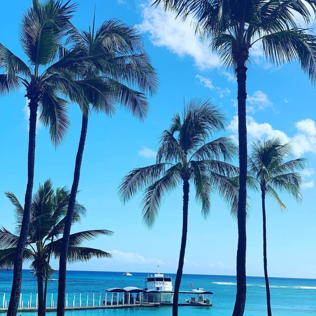 透水さらささんのインスタグラム写真 - (透水さらさInstagram)「👧と2人で🌴 #hawaii#のんびり#リフレッシュ#🤙」7月31日 4時15分 - sarasarasarasa0623