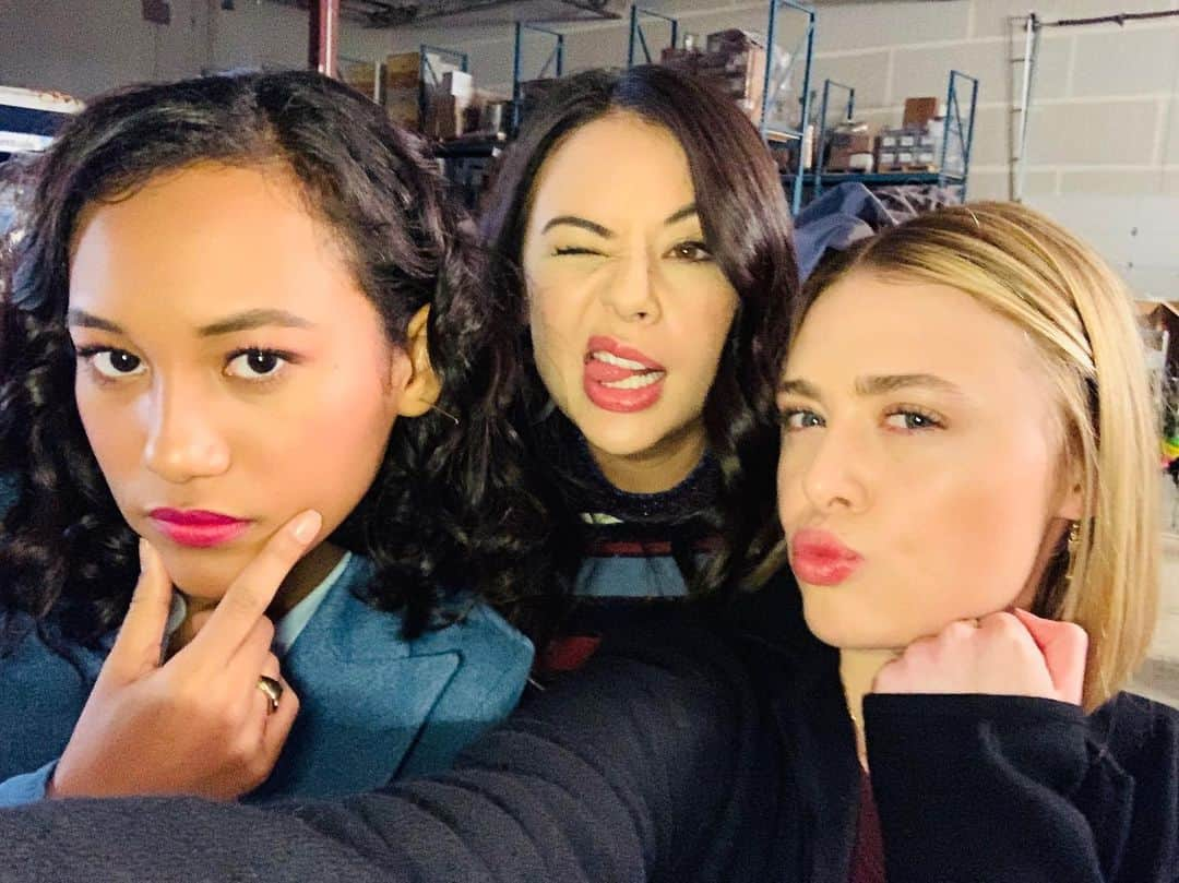 プリティ・リトル・ライアーズさんのインスタグラム写真 - (プリティ・リトル・ライアーズInstagram)「Serving looks + lies. #PLLThePerfectionists」7月31日 4時49分 - prettylittleliars