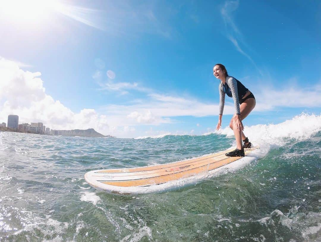 福王寺彩野さんのインスタグラム写真 - (福王寺彩野Instagram)「🏄‍♀️最高☀️めーーっちゃ楽しかった😍😍😍 #hawaii #surf #surfergirlacademy #surfing #surfgirl #alamoanabowls #ayanosurf #ハワイ #サーフィン #サーフィン女子」7月31日 10時17分 - ayano_fukuoji