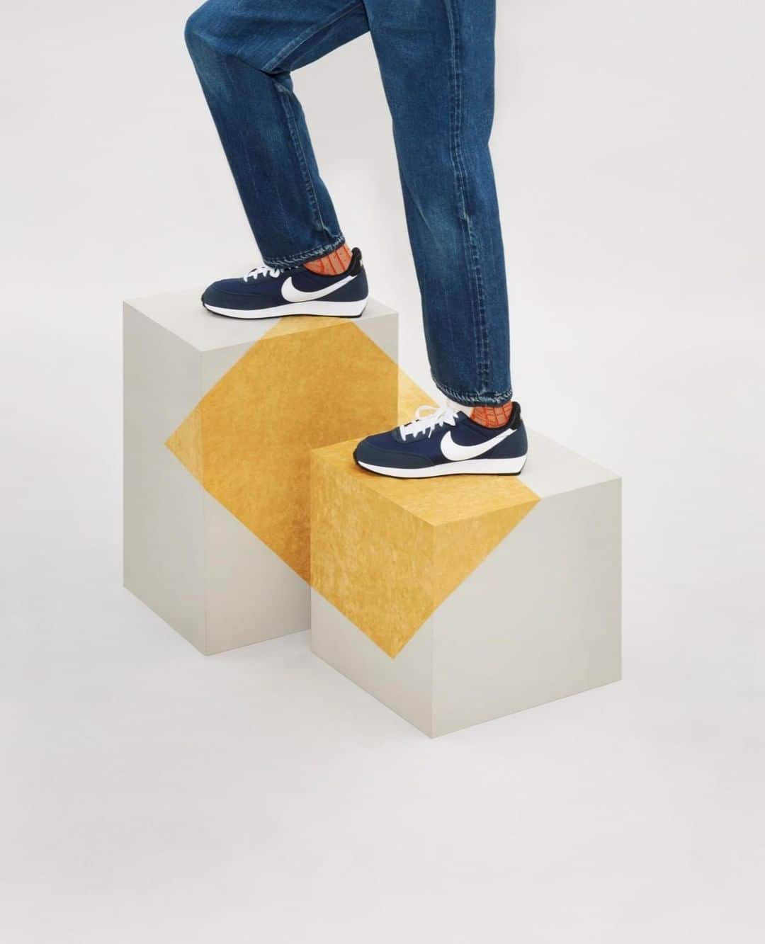 MR PORTERのインスタグラム：「For off-duty footwear, sometimes only a Swoosh will do.⁠ -⁠ For our full edit of new season sneakers, head to the link in bio. #MRPORTER」