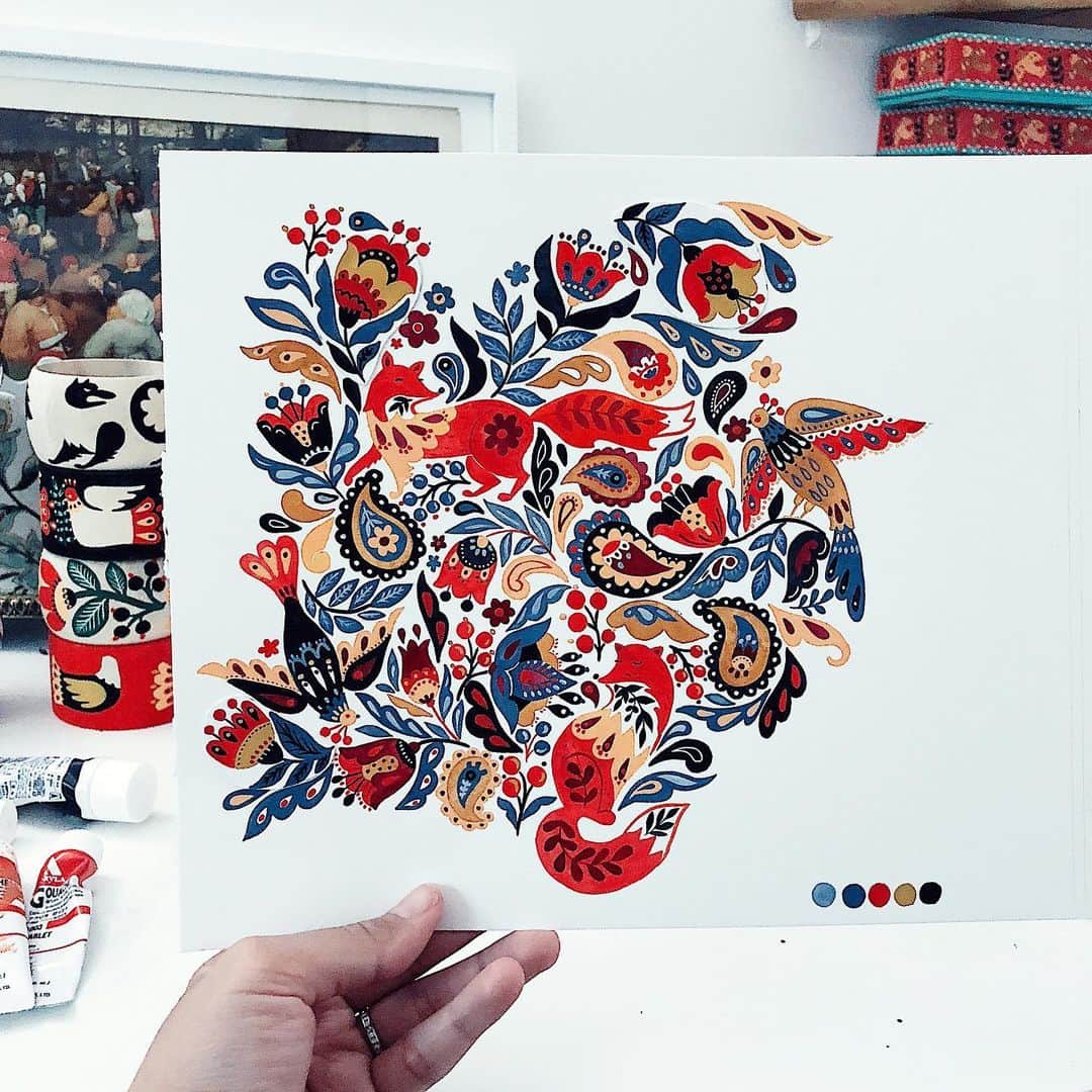 Dinara Mirtalipovaのインスタグラム：「I’m excited to launch my new  collaboration with an amazing brand @sakroots. In the next few weeks I’m going to share the products that we have created for you. But for now, please enjoy this sneak preview of the pattern that I painted for this collection back in 2018. #enchantedforest #sakroots @sakroots #mirdinara #mirdinaraxsakroots」