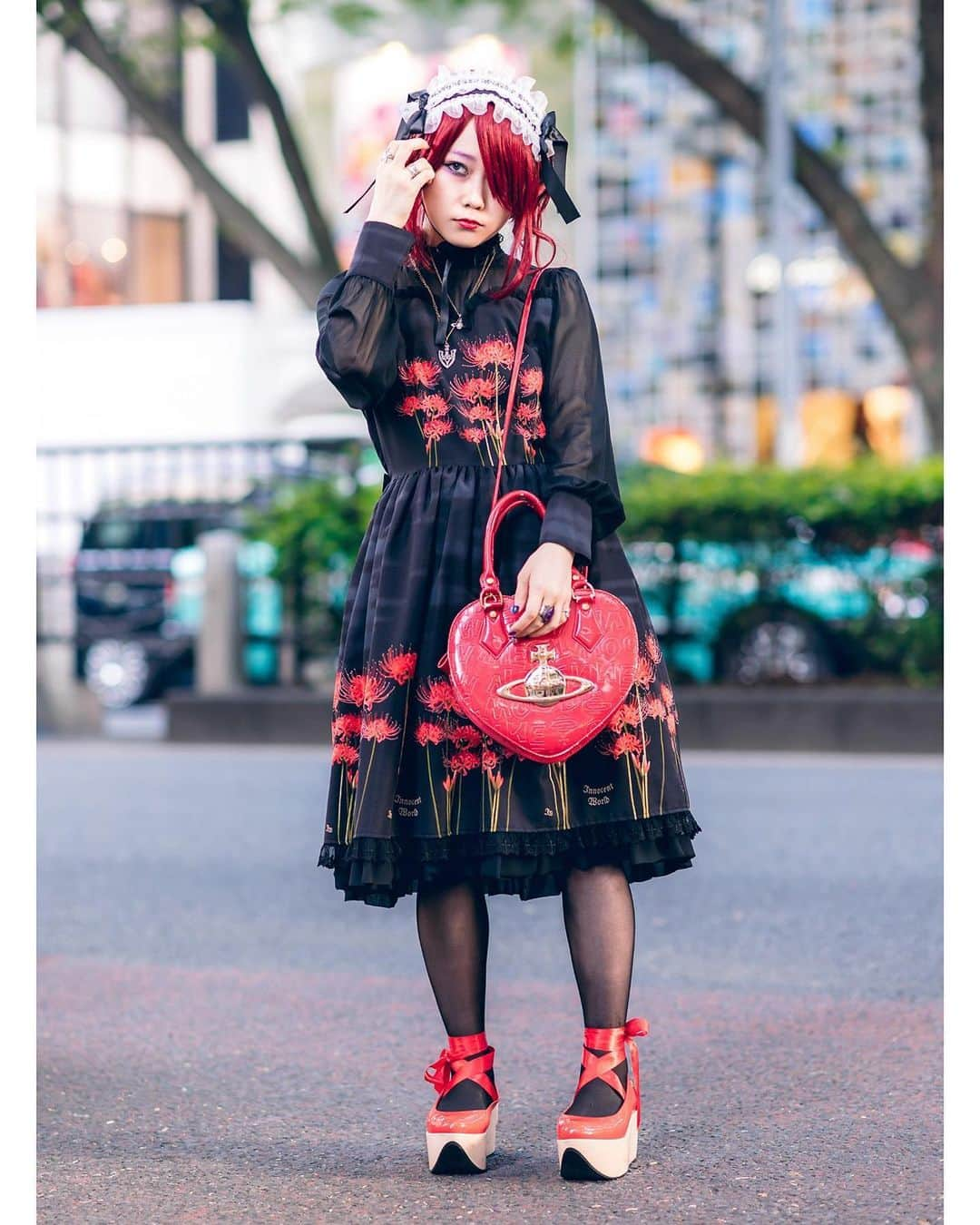 Harajuku Japanさんのインスタグラム写真 - (Harajuku JapanInstagram)「20-year-old Japanese subculture idol Roku (@6666nekura4444) on the street in Harajuku wearing a gothic lolita dress by Innocent World with a JoJo’s Bizarre Adventure necklace, Vivienne Westwood heart handbag, and Vivienne Westwood rocking horse shoes.」7月31日 5時40分 - tokyofashion