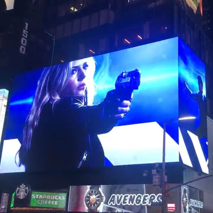 キャサリン・ウィニックのインスタグラム：「Wu Assassins is taking over New York City!  It was such an honor to be an actor, director & producer. #Netflix #comingsoon」