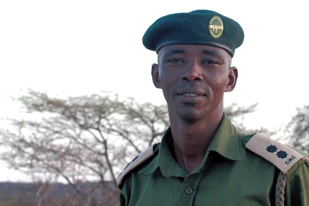 タロンガ動物園さんのインスタグラム写真 - (タロンガ動物園Instagram)「Today we acknowledge World Ranger Day. A day that both commemorates Rangers killed or injured in the line of duty and celebrates the critical work Rangers do to protect the world’s natural and cultural treasures.  Here at Taronga Conservation Society Australia we support a wide range of wildlife protection rangers on a national and international scale, these include initiatives found within Kenya, Sumatra, Zambia and Vietnam.  Not only do rangers play an important role in wildlife and habitat protection but they are also critical in community engagement and education. Their ongoing efforts inspire us with our vision at Taronga to secure a shared future for wildlife and people.  Image via: Kira Mileham  #forthewild #worldrangerday #northernrangelandstrust」7月31日 7時00分 - tarongazoo