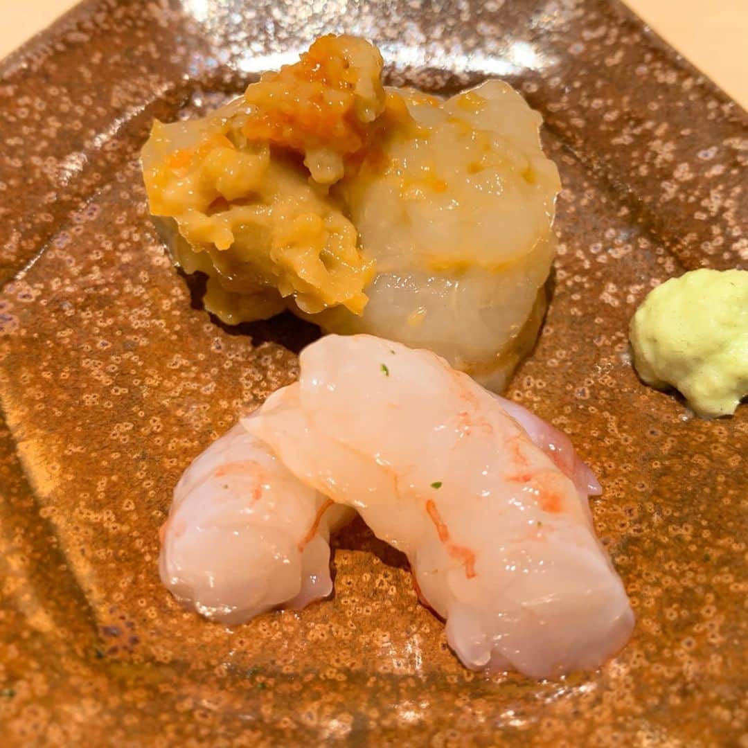山岸久朗さんのインスタグラム写真 - (山岸久朗Instagram)「Ｎ国党立花代表と、丸山穂高・渡辺喜美が握手する悪夢な映像って、あれ国民全体を巻き込んだ大掛かりなドッキリでしょ？早くテッテレーって出てきて！ツッコミ要素多くてしんどいから！笑笑 #うにタワー #あま野 #寿司處あま野 #鮨 #鮨スタグラム #福島 #福島区 #福島グルメ」7月31日 7時03分 - yamaben