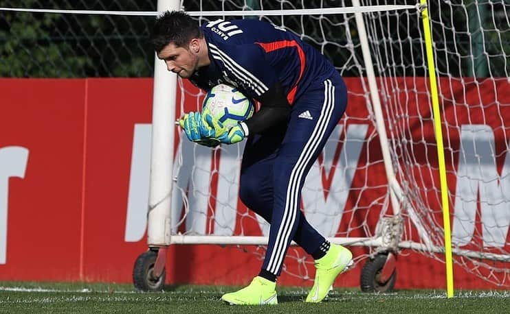 São Paulo FCさんのインスタグラム写真 - (São Paulo FCInstagram)「E o trabalho continua. #VamosSãoPaulo 🇾🇪 ‪⠀⠀⠀⠀⠀⠀⠀⠀⠀‬ ‪📸 Rubens Chiri / saopaulofc.net」7月31日 7時23分 - saopaulofc