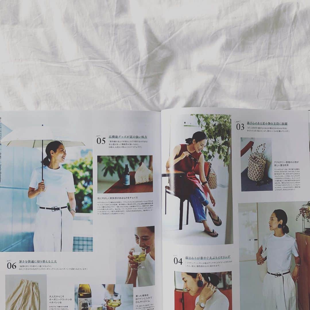 浜島直子さんのインスタグラム写真 - (浜島直子Instagram)「今発売中のリンネル9月号で、私服を紹介させていただいています。  夏を少しでも涼やかに過ごすための、ちょっとしたこだわりなどもちょぴっとだけ✨  よろしくお願いします😊 ・ #リンネル #リンネル9月号」7月31日 7時26分 - hamaji_0912