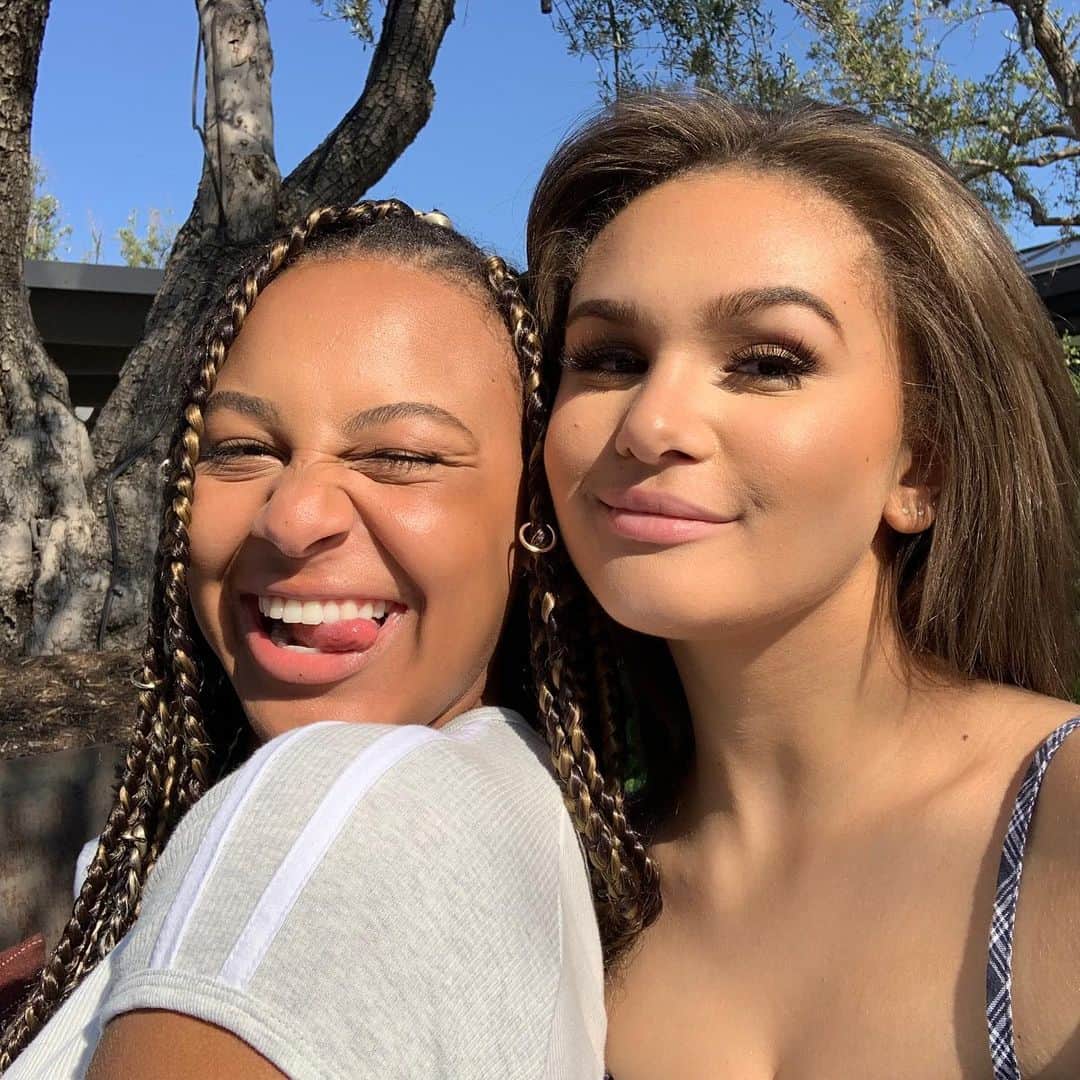 Nia Sioux Frazierさんのインスタグラム写真 - (Nia Sioux FrazierInstagram)「Which emoji face is most you?🤪」7月31日 7時58分 - niasioux