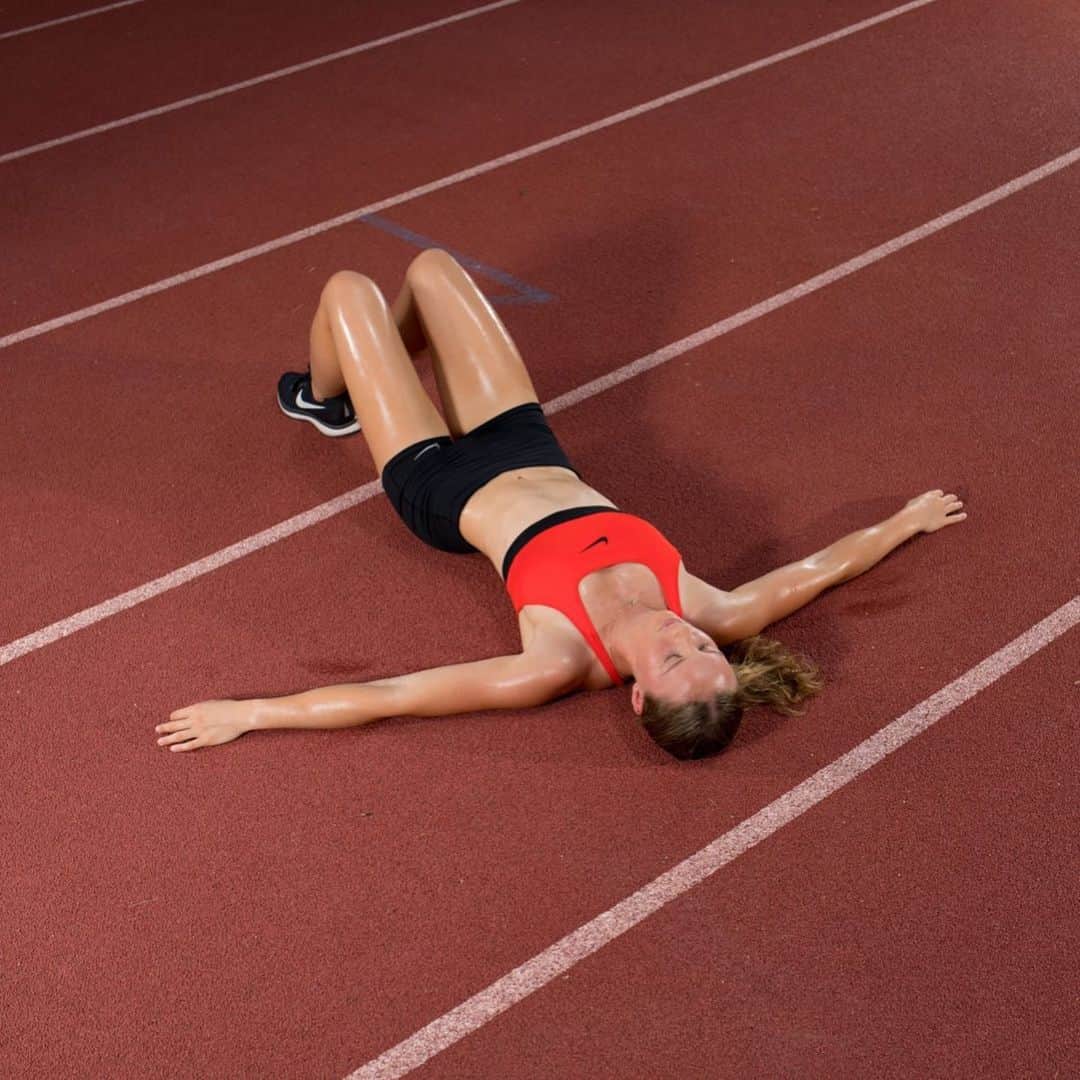ライリー・デイのインスタグラム：「Feels after my first day back at training」