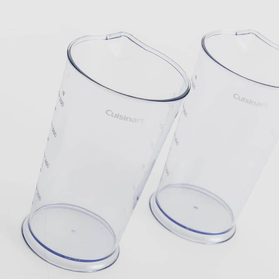 Cuisinart(クイジナート)ジャパン公式アカウントさんのインスタグラム写真 - (Cuisinart(クイジナート)ジャパン公式アカウントInstagram)「・・製品説明・製品体験Day・・ （スリム＆ライト マルチハンドブレンダー） . 8月30日に、南青山にあるクイジナートキッチンで、スリム＆ライト マルチハンドブレンダーについて、製品説明・製品体験Dayを実施します。 . 実機をお手にとって、実際に食材をつぶしたり混ぜたりしていただける機会です！ ぜひこの機会をご利用くださいませ！ . . 【日程】 2019年8月30日（金曜）　13：00～17：00 【会場】 クイジナート キッチン（東京 南青山） 東京都港区南青山1-15-41　１F 最寄駅：東京メトロ　青山一丁目駅より徒歩5分 ／ 東京メトロ　乃木坂駅より徒歩6分 【対象製品】 スリム＆ライト マルチハンドブレンダー（HB-702） http://www.cuisinart.jp/products/HB-702J.html 【内容】 基本的なアタッチメントである「ブレンダーアタッチメント」のほか、肉や魚のミンチなどにも使える「チョッパーアタッチメント」、生クリームの泡立てなどが驚く速さでできる「ビーターアタッチメント」今年6月に新登場した「マッシャーアタッチメント」、合計4種類のアタッチ メントを実際に食材を使ってお試しいただけます。 ※レッスン形式の内容ではございません。ご要望に応じて製品のご説明をさせていただきます。 【対象者】 どなたでもご来場いただけます。 【参加費】 無料 【予約】 不要 ※予約制ではございません。当日直接会場へお越しください。 ※上記時間帯は入退場自由です。 【注意事項】 当キッチンにキッズルームのご用意はございませんので、あらかじめご了承くださいませ。 . . Enjoy Cuisinart❣️ . . . #クイジナート #製品情報 #製品説明会 #製品体験会 #南青山 #クイジナートキッチン #クイジナートスタイル #入退場自由 #予約不要 #お試し #Cuisinart #Cuisinartjapan」7月31日 17時59分 - cuisine_art
