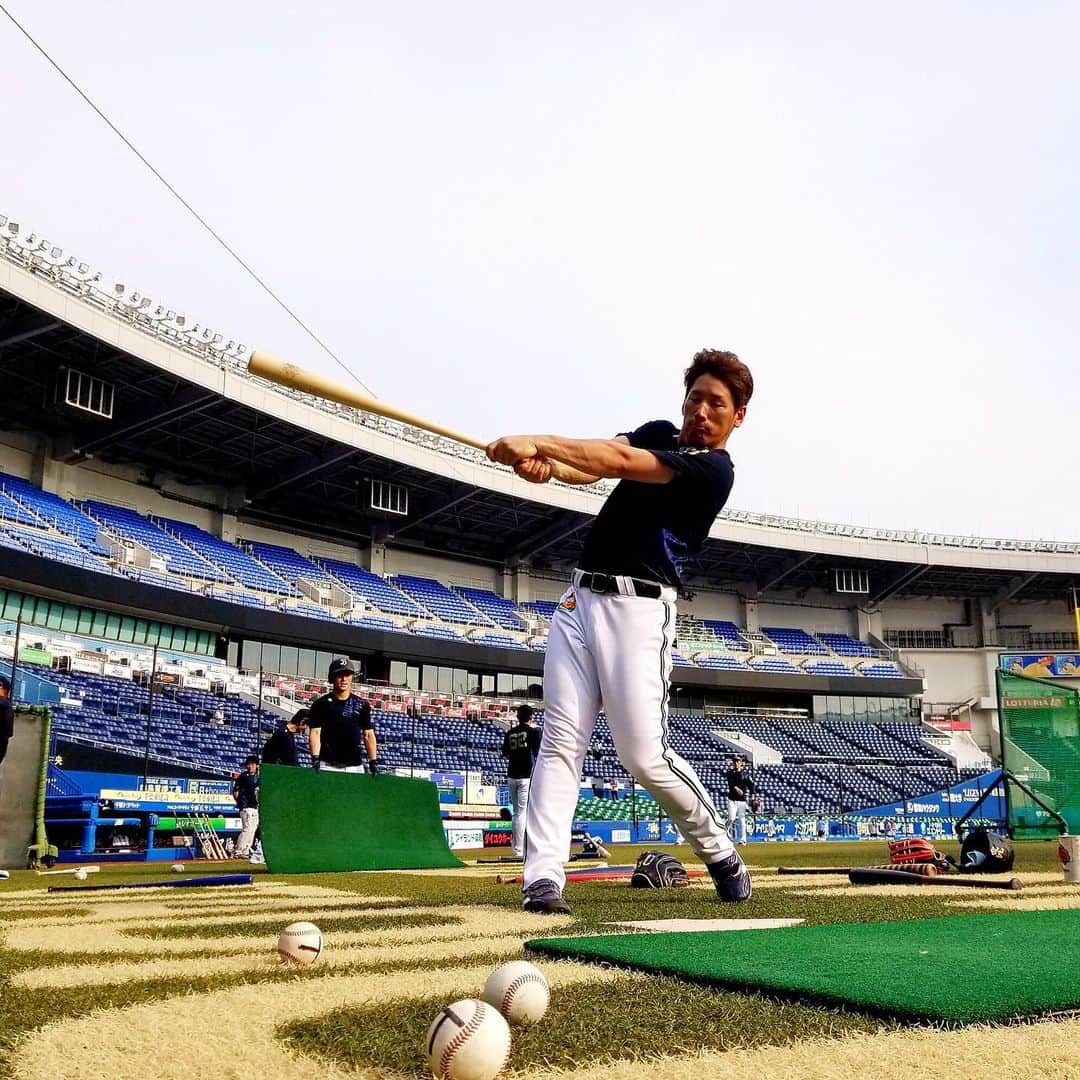オリックス・バファローズさんのインスタグラム写真 - (オリックス・バファローズInstagram)「#吉田正尚 #ティーバッティング #連続写真 #Bs2019 #buffaloes #baseball #ORIX #プロ野球」7月31日 18時04分 - orix_buffaloes