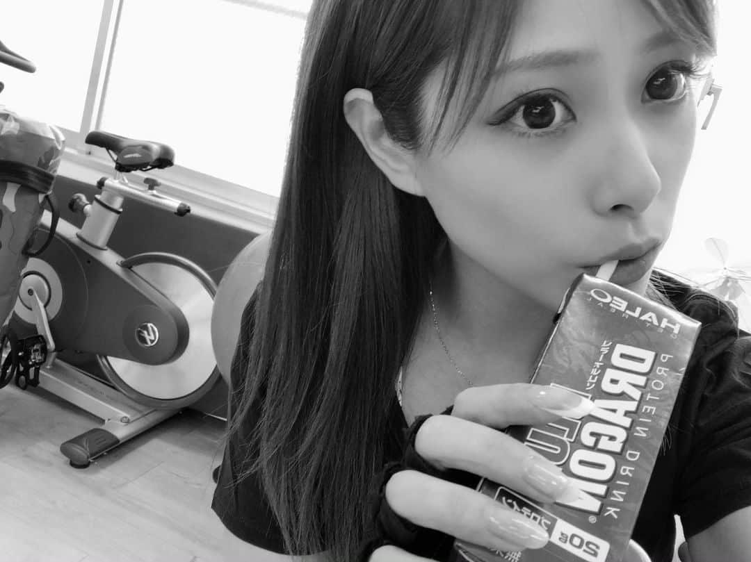 野田彩加さんのインスタグラム写真 - (野田彩加Instagram)「月曜日にトレーニングできなかったから今日😏 #training #workout #gym #肩トレ #sideraises #三頭筋 #あやトレ #今日はテンションがあがらないまま #30分だけ」7月31日 18時46分 - aya.205