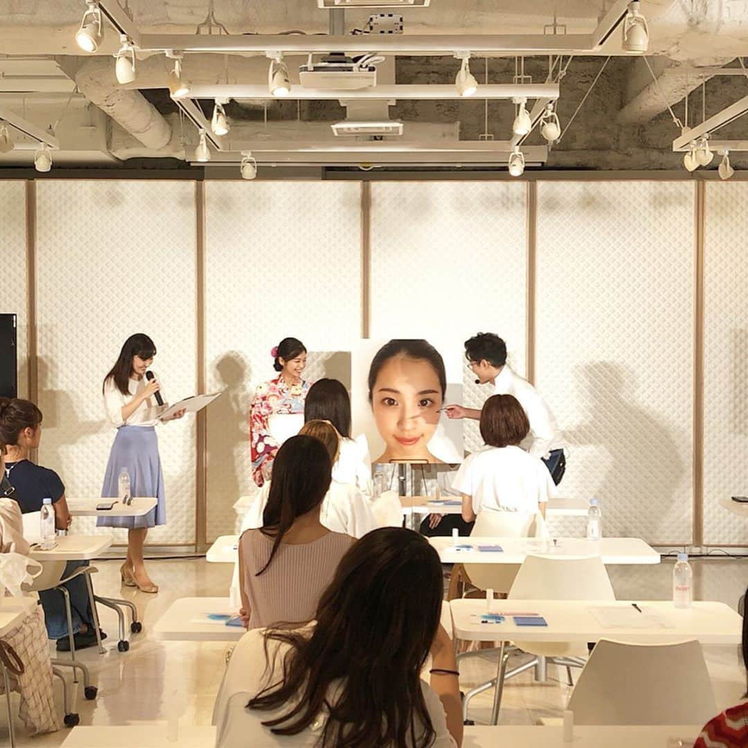 米山珠央さんのインスタグラム写真 - (米山珠央Instagram)「. #貝印 のカミソリ#Pretty のイベントで #モデル をさせていただいたときの📷💓 ホンマでっか!?TVの重太さん（@shigetamiyuki ）から 浴衣の"モテ仕草"を、浅野さんからは 顔の"産毛ケア"についてご教授いただきました！ . 自分の顔面のパネルは恥ずかしすぎたなあ😂 モテ仕草もかなり照れました…🤣 . #夏 #浴衣 #モテ #仕草 #スキンケア #イベント #summer #yukata #skincare #beauty #event #model #instalike #instagram #insta #instagood」7月31日 19時10分 - tamao_17no1