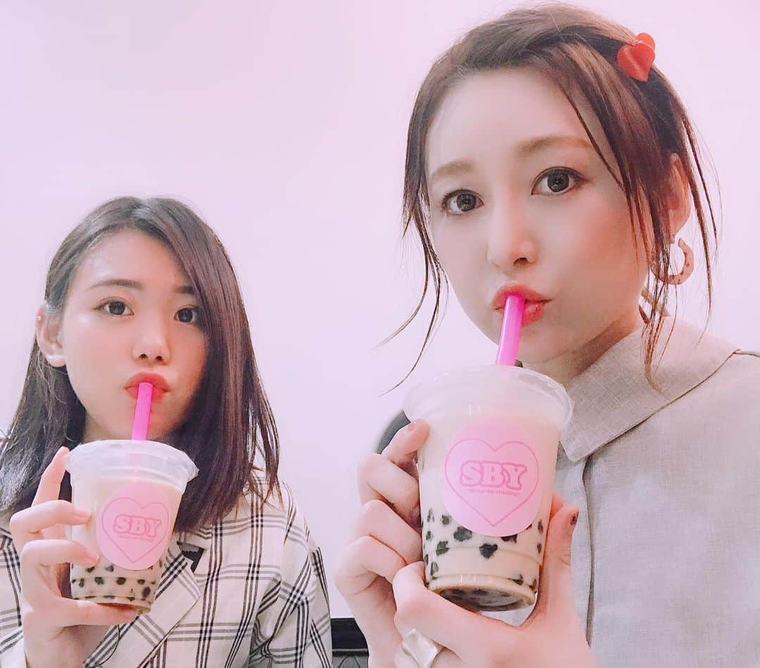 atmmyさんのインスタグラム写真 - (atmmyInstagram)「やっぱ追いタピ🍹❤️ .  #渋谷109 #SBY #タピオカ巡り #タピオカ好き #渋谷カフェ  #ピアス #ルピス @queen.lupis (v0629) #ハートクリップ #ルピス @queen.lupis (v0276) #ワンピース (iz-191-89208006) #equl @equl_shop #ootd」7月31日 19時11分 - atmmy