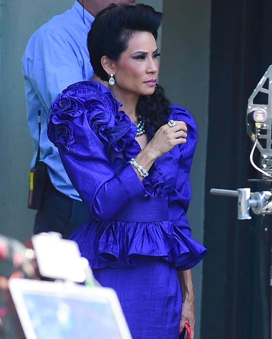 Just Jaredさんのインスタグラム写真 - (Just JaredInstagram)「@lucyliu sports big hair and ruffles, purple dress on set of her upcoming CBS All Access series “Why Women Kill”! #LucyLiu #WhyWomenKill Photos: Backgrid」7月31日 10時28分 - justjared