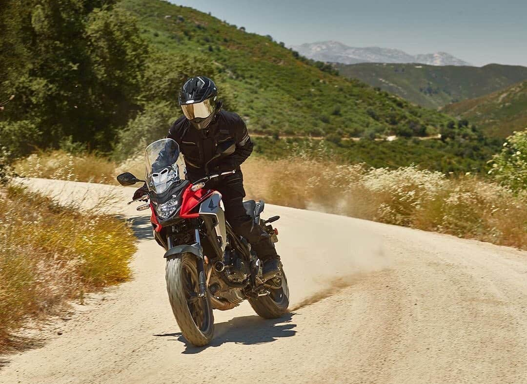 Honda Powersports USさんのインスタグラム写真 - (Honda Powersports USInstagram)「Perfect for your real-world adventures! ⛰ #CB500X 📸: @drewruizphoto」7月31日 11時43分 - honda_powersports_us