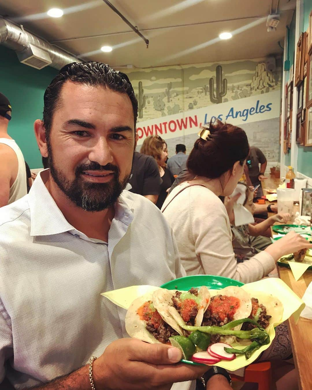 エイドリアン・ゴンザレスさんのインスタグラム写真 - (エイドリアン・ゴンザレスInstagram)「Happy #TacoTuesday trying out @sonoratownla for the first time. Great tacos definitely coming back! Looking for more tacos what’s your favorite spot??」7月31日 11時43分 - adrian_eltitan