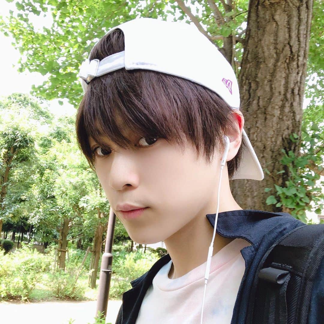 西野太盛さんのインスタグラム写真 - (西野太盛Instagram)「久々な公園。緑 暑いけど1日頑張ってきましょ？」7月31日 11時45分 - taisesese