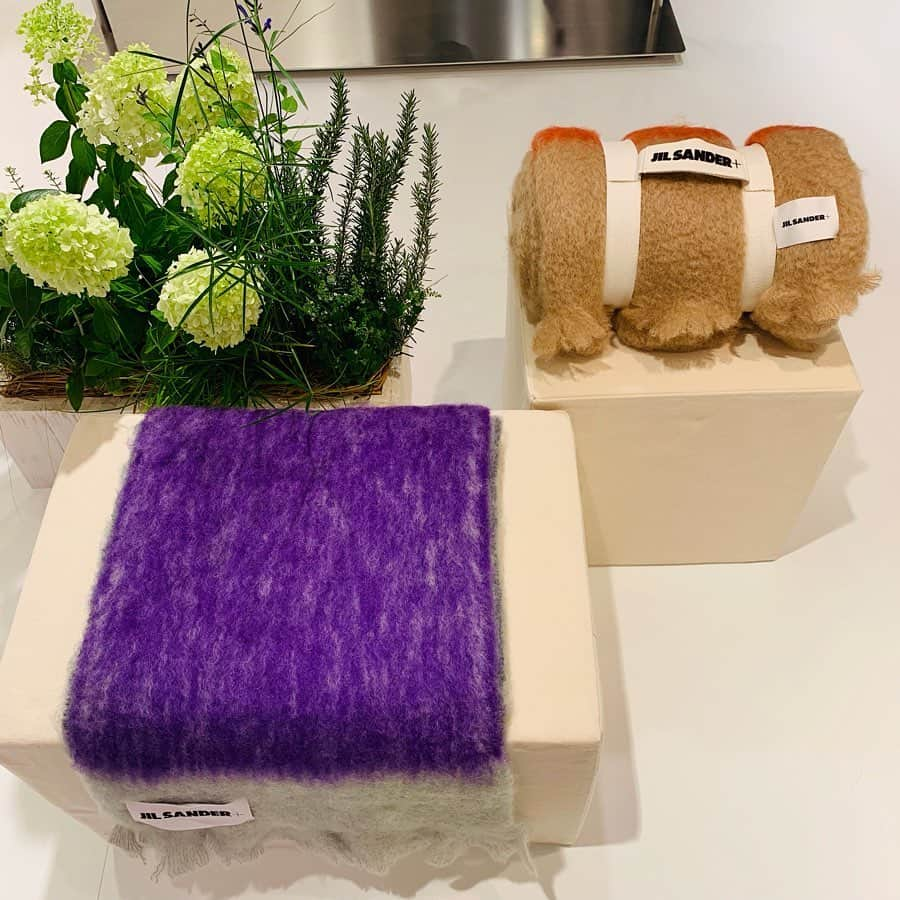 HANKYU.MODEさんのインスタグラム写真 - (HANKYU.MODEInstagram)「JIL SANDER+ POP UP STORE Until 8/6 At ３F Cotocoto Stage31 詳しくはプロフィールURLをチェック！ #Hankyu #HANKYUMODE #umedahankyu #阪急うめだ本店 #うめだ阪急 #阪急百貨店 #osaka #umeda #mode #jilsanderplus #ジルサンダープラス」7月31日 12時03分 - hankyumode