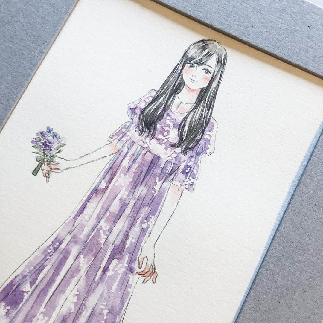 miiiさんのインスタグラム写真 - (miiiInstagram)「以前似顔絵描かせていただいた可愛い方。レースのワンピースがとても似合ってました #illustration #watercolor」7月31日 12時35分 - tronc_miii