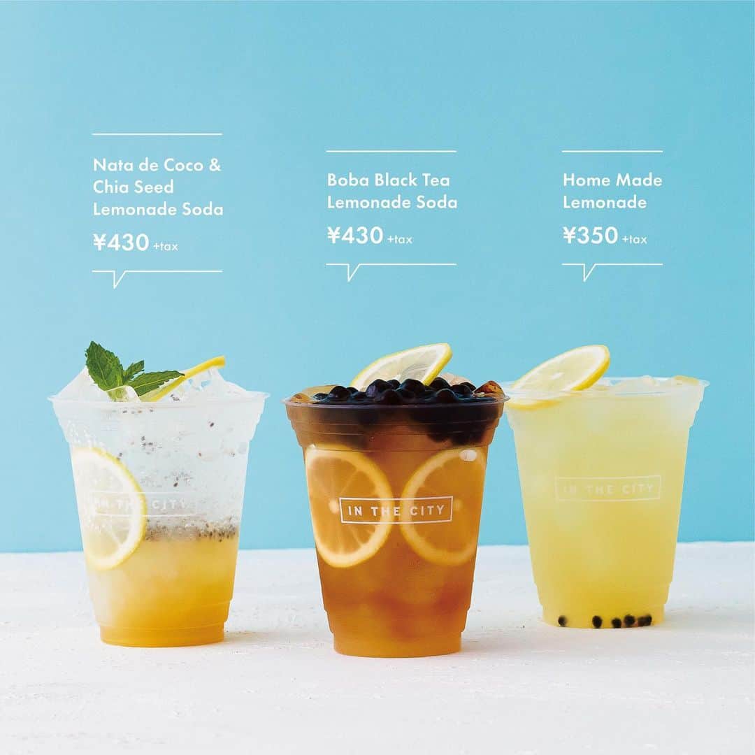 CITYSHOPさんのインスタグラム写真 - (CITYSHOPInstagram)「【CITYSHOP - NEW MENU】  TAPIOCA, NATA DE COCO, LEMONADE 8/1 START  Boba Black Tea Lemonade ¥430 [+tax] Nata de Coco & Chia Seed Lemonade Soda ¥430 [+tax] Classic Lemonade ¥350 [+tax]  瀬戸内産のレモンピューレと有機アガベシロップにいくつものスパイスを漬け込んだ、自家製レモネードに新メニューが登場。  レモネードをブラックティーで割り、タピオカをトッピングした、すっきりした飲み口の「タピオカティーレモネード」。 ナタデココとチアシードのプチプチした食感が楽しめる「ナタデココ&チアシードレモネードソーダ」。 8/1からCITYSHOP、CITYSHOP NOODLE、CITYSHOP PIZZA各店にて販売スタート。  タピオカティーレモネード ¥430 [+tax] ナタデココ&チアシードレモネードソーダ ¥430 [+tax] クラシックレモネード ¥350 [+tax]  #CITYSHOP#CITYSHOPNOODLE#CITYSHOPPIZZA #AOYAMA #TOKYO #DELI #DELICATESSEN  #SALAD  #NOODLES #PIZZA #タピオカ #タピオカ巡り #boba #ナタデココ #レモネード #lemonade」7月31日 13時48分 - cityshop.tokyo