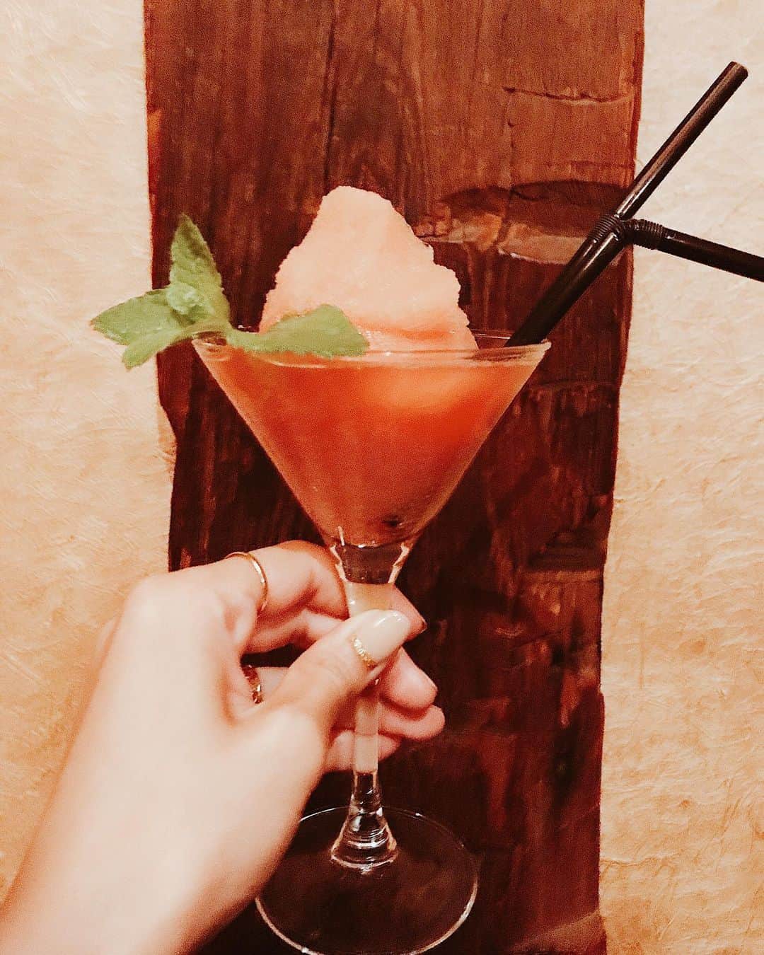 佐藤あずみのグルメインスタ