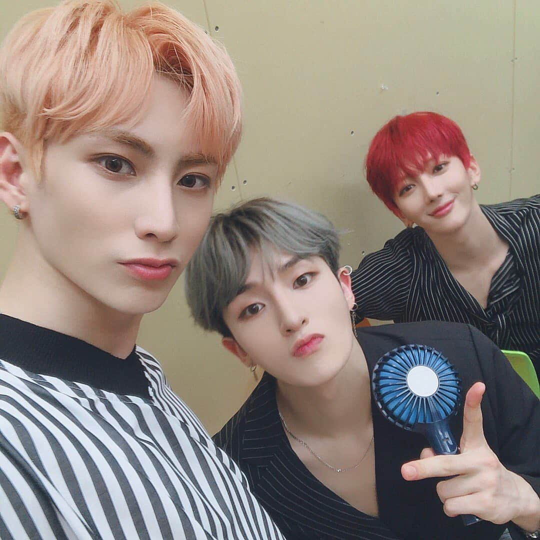 IN2ITさんのインスタグラム写真 - (IN2ITInstagram)「어제 브이앱으로 약속한 #LOG 📸 ㅤㅤ #인투잇 #인투유 #지안 #연태 #인호 #현욱 #아이젝 #인표 #IN2IT #IN2U #JIAHN #YEONTAE #INHO #HUNNUK #lSAAC #INPYO #인도 #INDIA #뉴델리 #NEWDELHI #LGKPOP2019 #IN2ITInIndia #IN2ITSUMMERPARADISE」7月31日 14時56分 - official_in2it