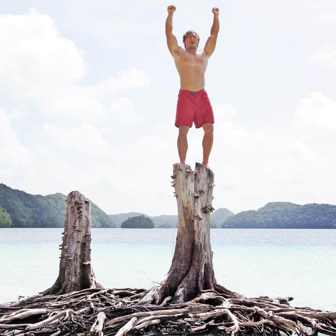 棚橋弘至さんのインスタグラム写真 - (棚橋弘至Instagram)「#Palau 2004年11月(27歳) どうやって登ったのか⁉︎ ※Photo by Tokyo Sports Press」7月31日 15時12分 - hiroshi_tanahashi