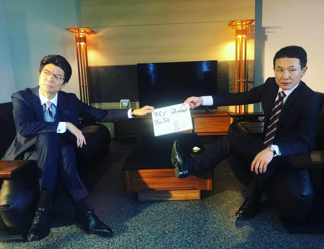 テレビ朝日 ドラマ「サイン-法医学者 柚木貴志の事件-」さんのインスタグラム写真 - (テレビ朝日 ドラマ「サイン-法医学者 柚木貴志の事件-」Instagram)「サインダンディ伊達&佐々岡シリーズ。第3話は明日夜9時！  #サイン #大森南朋 #仲村トオル #木下ほうか #なかよくない #夏ドラマ #ダンディ」7月31日 15時13分 - sign.2019