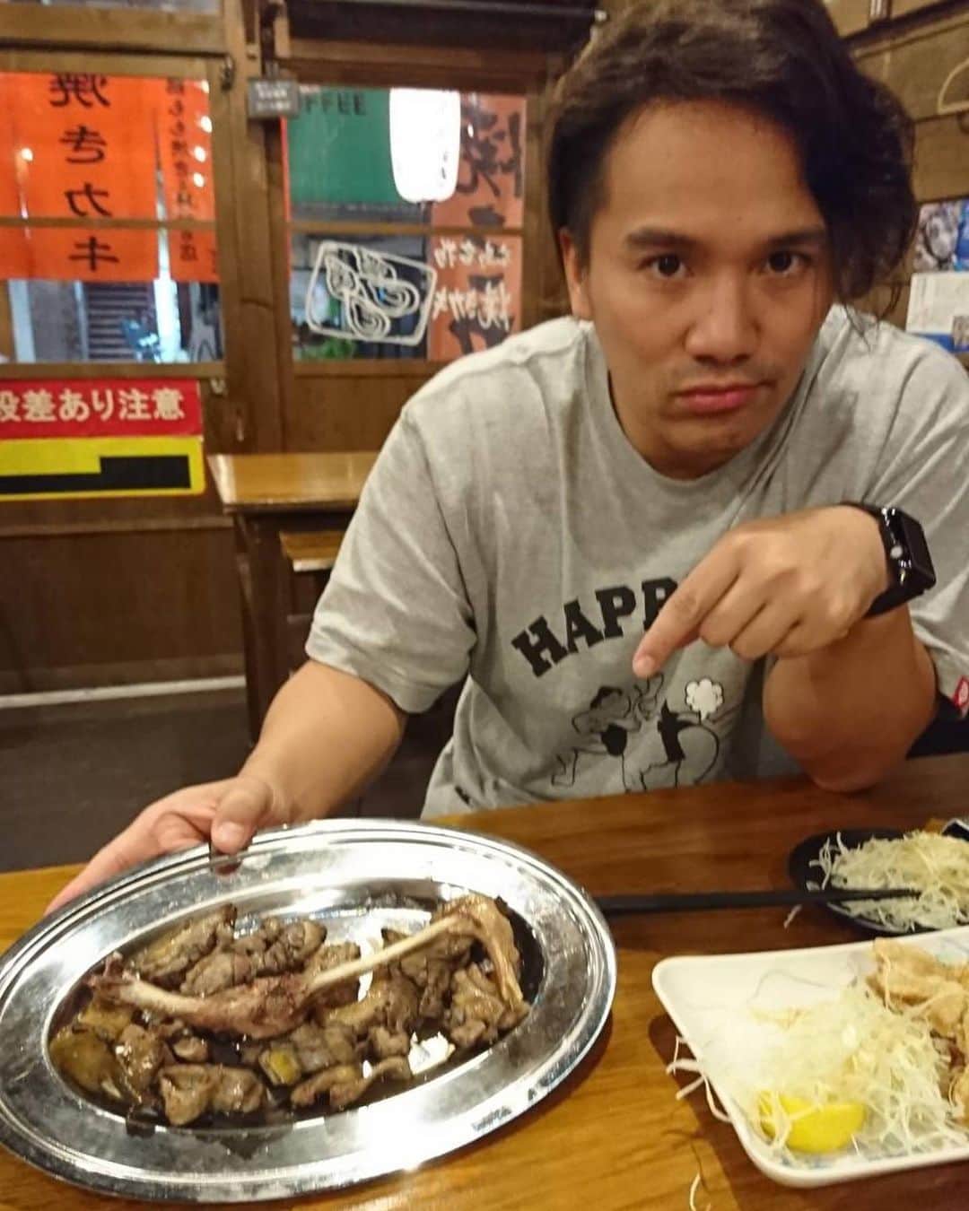進祐哉のインスタグラム：「広島食いまくり営業🏃🏻‍♂️」