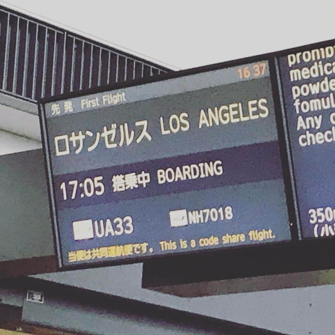 石川龍さんのインスタグラム写真 - (石川龍Instagram)「これから出張でラスベガスへ向かいます。ロサンゼルスで乗り継ぎの長旅。」7月31日 16時41分 - slow_night