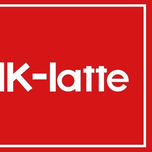 PINK-latteさんのインスタグラム写真 - (PINK-latteInstagram)「⚾️カープコラボ⚾️ カープ女子にささぐ‼️ カープコラボ✨ #ピンクラテ #pinklatte #石山えこ #カープ #カープ女子」7月31日 16時46分 - _pink_latte