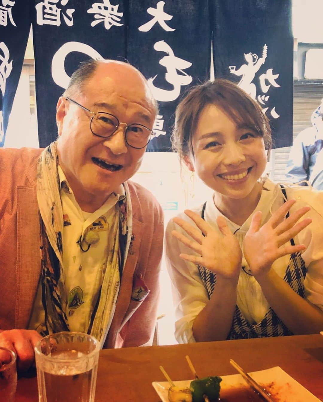 鈴木あきえさんのインスタグラム写真 - (鈴木あきえInstagram)「#テレビ東京 #よじごじdays #生放送 観てくださった方々 ありがとうございました😊🌈 スタジオ衣装は ・トップス→Coutulife ・スカート→NON TOKYO さんのです〜🌽💕 そんでもって、 VTRでは 角野卓造さんと荻窪ロケに行かせていただきました😊  楽し美味しかったなぁ😊😊 角野さん曰く、 夫婦円満の秘訣は “お互いを褒め合うこと”らしいです💕  できるかは置いといて、、 とりあえずメモメモ📝笑笑  美味しいお店と 素敵なお話を ありがとうございました😊🌈」7月31日 17時35分 - akiesuzuki0312