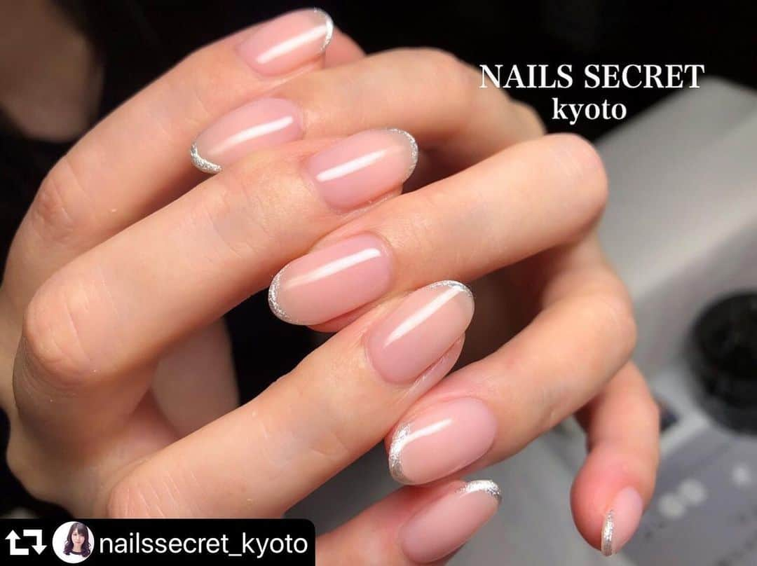 LEAFGEL PREMIUMさんのインスタグラム写真 - (LEAFGEL PREMIUMInstagram)「#repost @nailssecret_kyoto ・・・ サクラガイ ^_^ #リーフジェルプレミアム #リーフジェル #サクラガイ #ネイルズシークレット #烏丸ネイル #jna本部認定講師 #nails #美甲  #おつめに優しいネイルサロン #ネイリスト求人京都 . #leafgelpremium #leafgel」7月31日 17時50分 - leafgel_premium