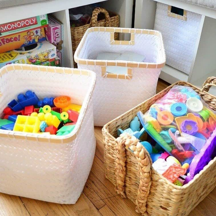 HomeGoodsさんのインスタグラム写真 - (HomeGoodsInstagram)「A place for everything and everything in its place. Keep your kids’ toys looking tidy with some trendy organizational essentials! (📷: @knowhowshedoesit) #GoFinding #HomeGoodsPartner #HomeGoodsBlogger #WednesdayWisdom」8月1日 4時05分 - homegoods