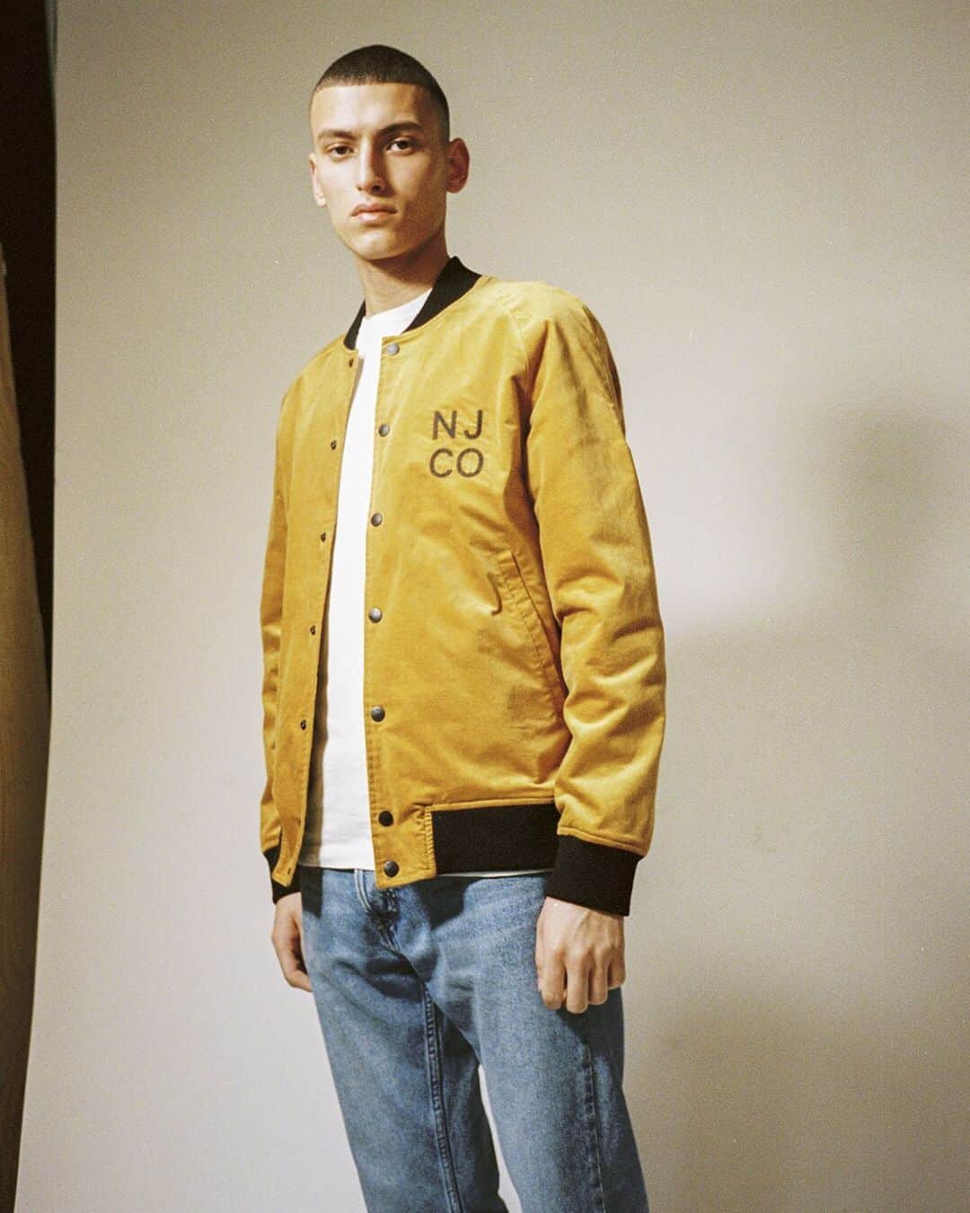 のインスタグラム：「Fall 2019 - ’Uncommon People’ drop 2 now available at Repair Shops and nudiejeans.com. View our Highlights to see more. Shop link in bio . . . #nudiejeans」