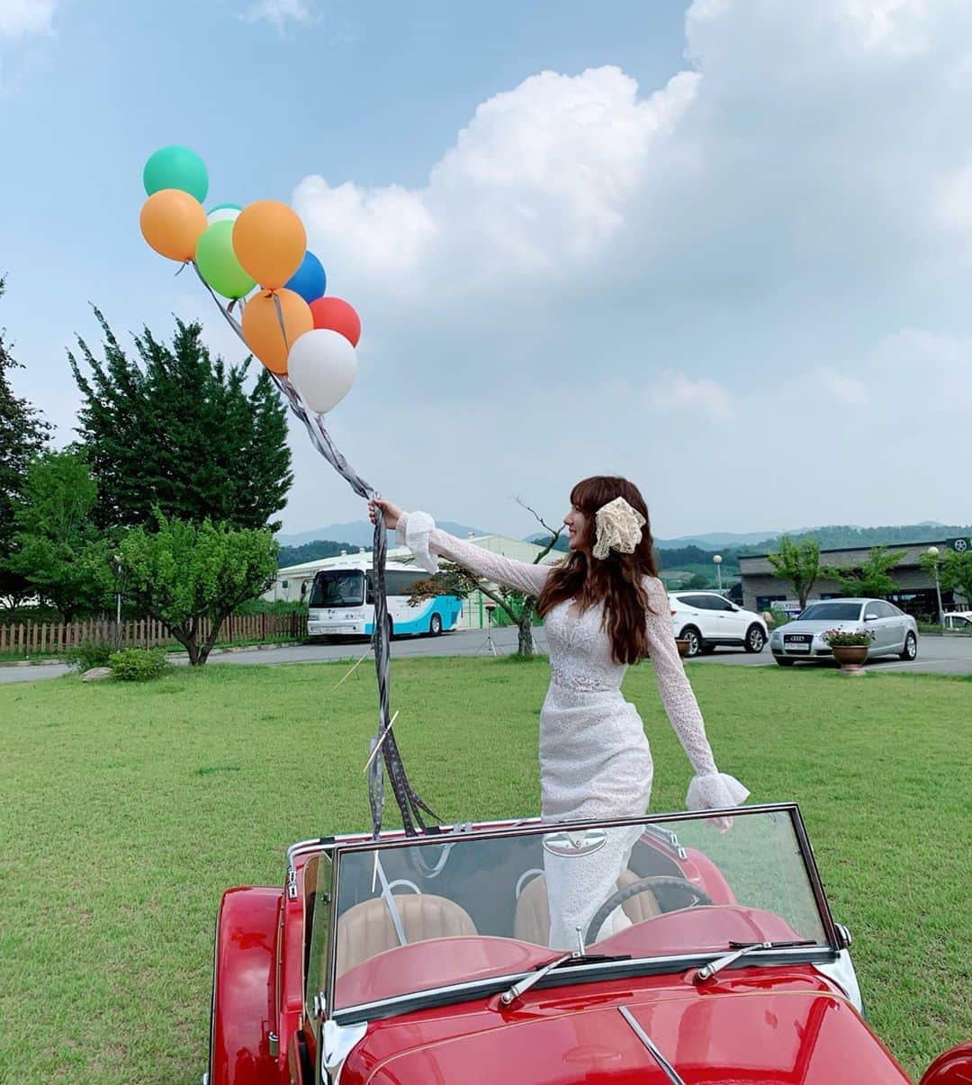 ミンヒ のインスタグラム：「🎈」