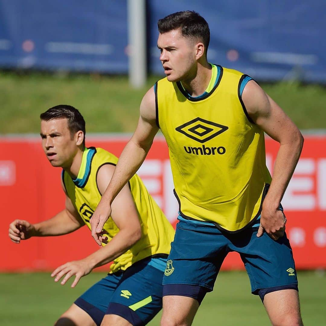 エヴァートンFCさんのインスタグラム写真 - (エヴァートンFCInstagram)「Big Mick Keane. 💪 • • • #everton #keane #michaelkeane #efc #blues #toffees #nsno #preseason #training #premierleague #pl」7月31日 20時45分 - everton