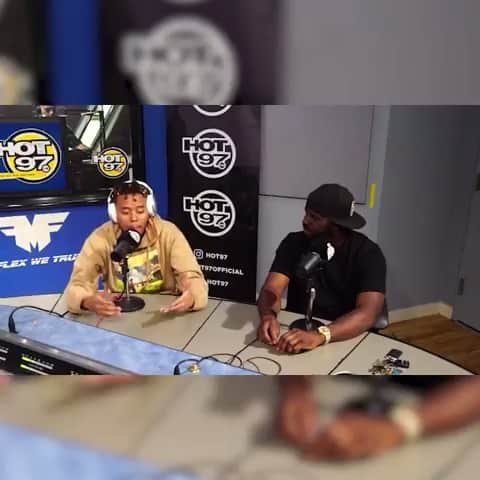 ファンクマスター・フレックスのインスタグラム：「Welp.... #BARS #Freestyle130 @ybncordae @funkflex  Thurs 5a @djjuanyto #TheLostBoy  #OutNow ( “SNAKE ASS NIGGAS RAPPING FAST BUT WHAT FUCK DID U SAY ASS NIGGAS” )」